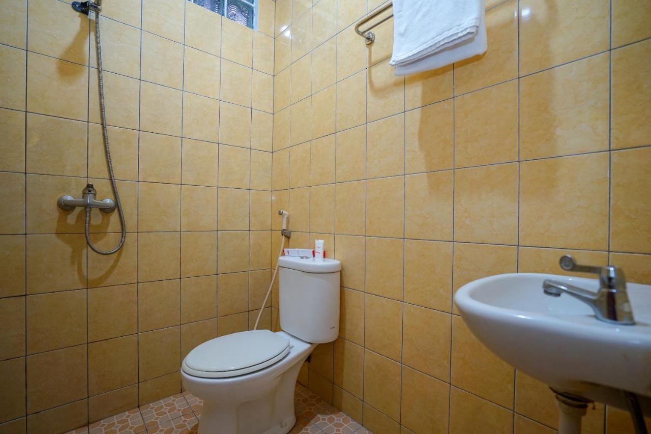 פאנגקאלפינאנג Super Oyo 1844 Bravo Residence מראה חיצוני תמונה