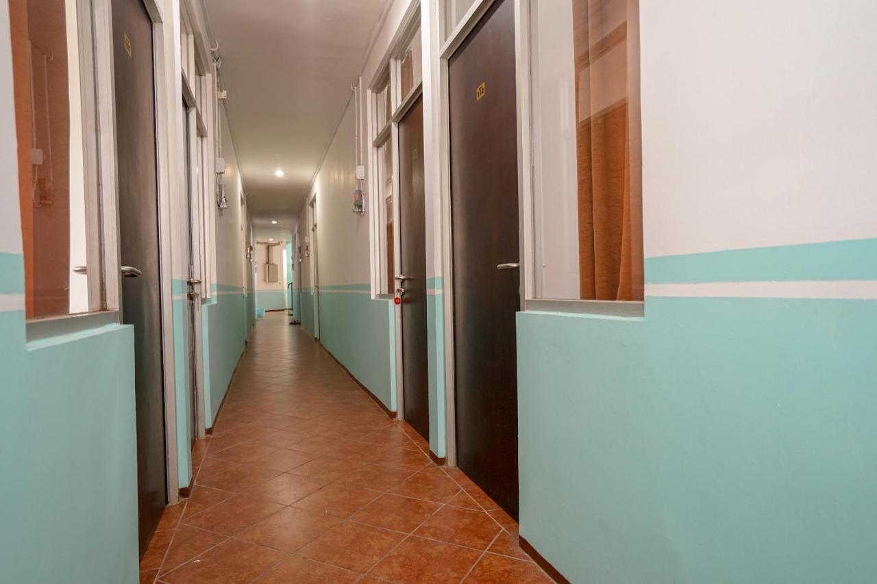 פאנגקאלפינאנג Super Oyo 1844 Bravo Residence מראה חיצוני תמונה