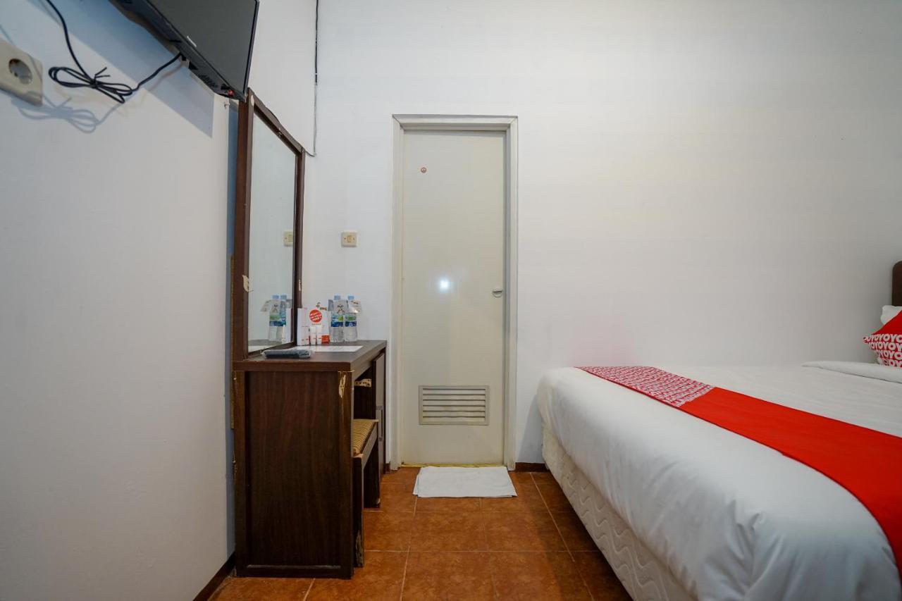 פאנגקאלפינאנג Super Oyo 1844 Bravo Residence מראה חיצוני תמונה